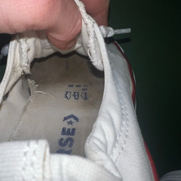 ❇️Womens CONVERSE 2 for $22❇️ - Picture 8 of 8